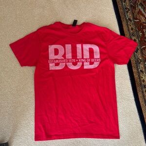 NWOT Budweiser Tshirt